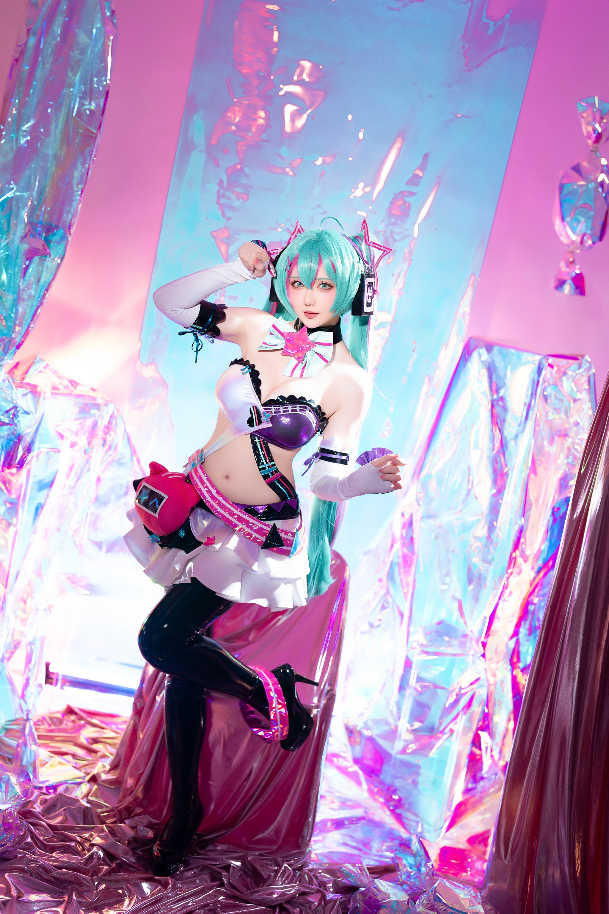 星之迟迟 - NO.238 2024年07月计划B Miku初音未来 喵斯快跑[73P1V]-XikXak